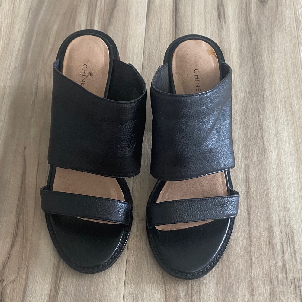 Chinese Laundry Size 5 Black Women's Sandals